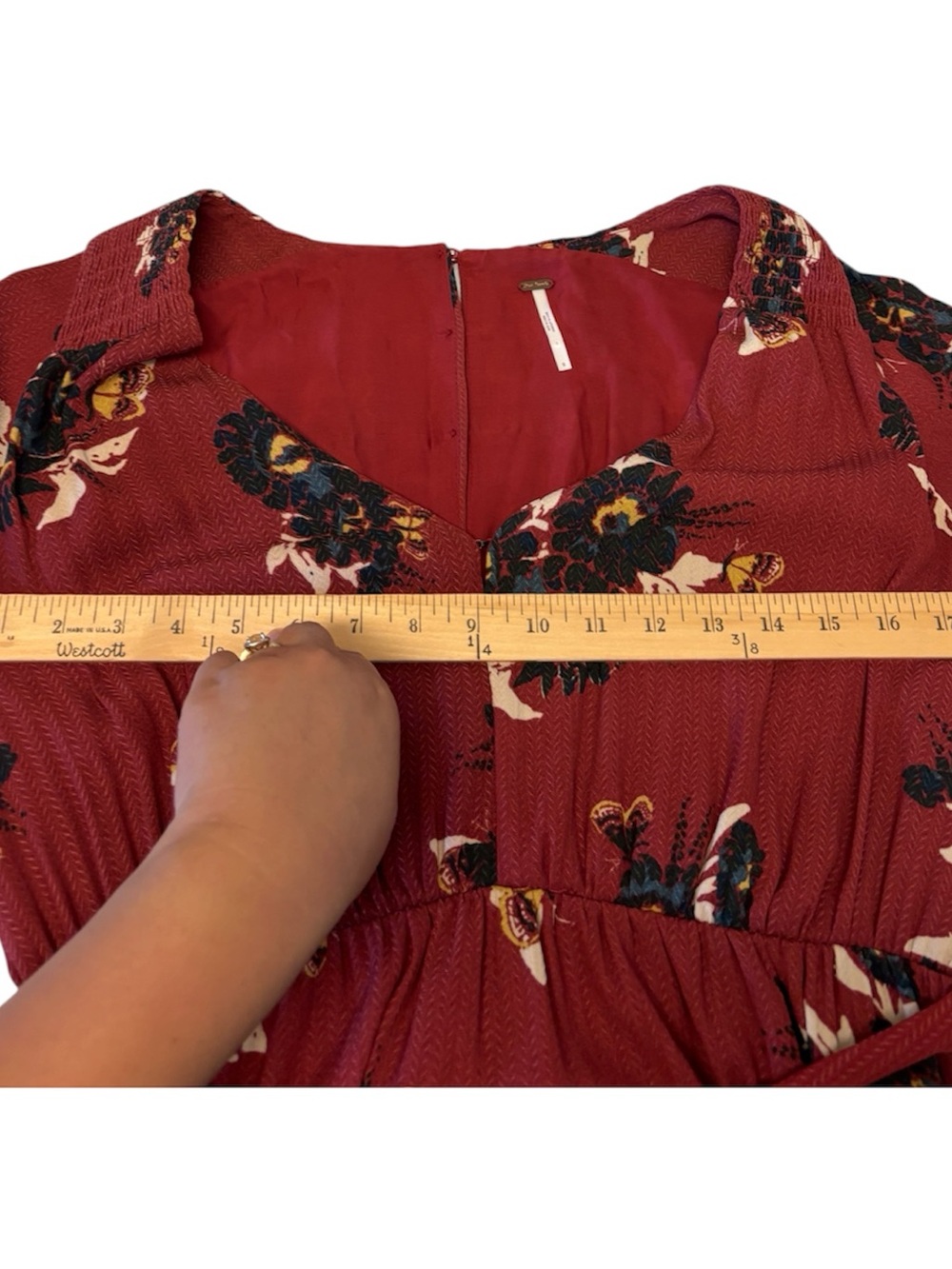 Free People Tiered Belted Floral Burgundy Maxi Dress Women’s Size 8 - Picture 11 of 12